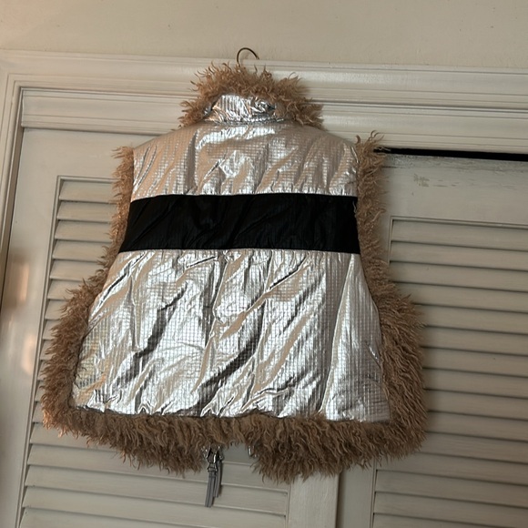 DRASTICALLY REDUCED - Diesel W-Efia Fur/Foil Vest - Picture 6 of 10
